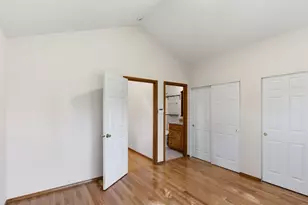 9606 N Clarendon Ave, Portland, OR 97203 - Photo 23