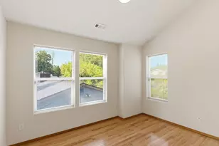9606 N Clarendon Ave, Portland, OR 97203 - Photo 27