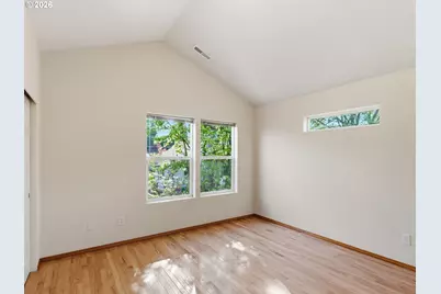 9606 N Clarendon Ave, Portland, OR 97203 - Photo 21