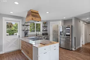 19735 SW Rosa Rd, Beaverton, OR 97078 - Photo 5