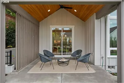 8937 NW Lovejoy St, Portland, OR 97229 - Photo 37