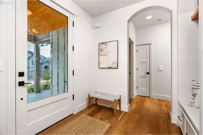 8937 NW Lovejoy St, Portland, OR 97229 - Photo 5