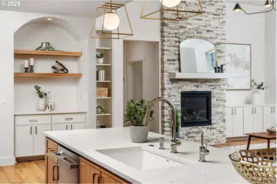 8937 NW Lovejoy St, Portland, OR 97229 - Photo 15