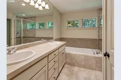 5055 W Sunset Dr, Lake Oswego, OR 97035 - Photo 25