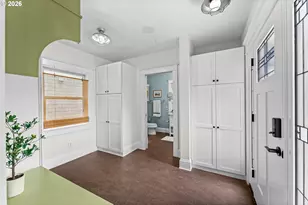 216 S Iowa St, Portland, OR 97239 - Photo 25