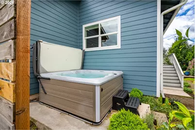957 Marylhurst Dr, West Linn, OR 97068 - Photo 47