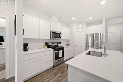 11313 NE 17th St, Vancouver, WA 98684 - Photo 21