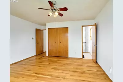 2207 Oregon Ct, Woodburn, OR 97071 - Photo 15