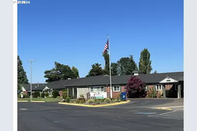 2207 Oregon Ct, Woodburn, OR 97071 - Photo 31