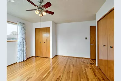 2207 Oregon Ct, Woodburn, OR 97071 - Photo 13