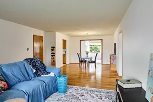 2207 Oregon Ct, Woodburn, OR 97071 - Photo 5
