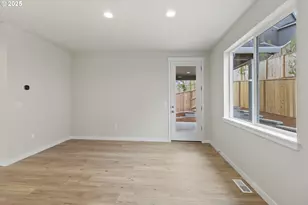 5741 N 94th Ave, Camas, WA 98607 - Photo 11