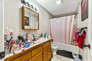 1188 18th Ave, Sweet Home, OR 97386 - Photo 5