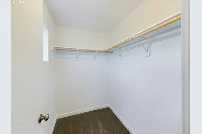 221 Merrick Ave, Umatilla, OR 97882 - Photo 15