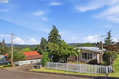 1604 E Taylor Ave, Cottage Grove, OR 97424 - Photo 3