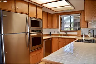 13846 NW 10th Ct, Vancouver, WA 98685 - Photo 7
