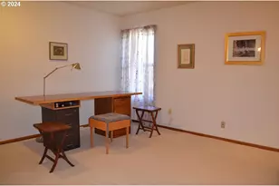 13846 NW 10th Ct, Vancouver, WA 98685 - Photo 11