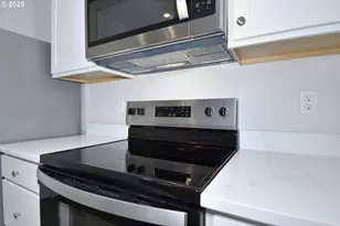 1329 NE Clark Ave, Battle Ground, WA 98604 - Photo 7