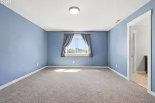 1036 N Auburn Pl, Ridgefield, WA 98642 - Photo 11