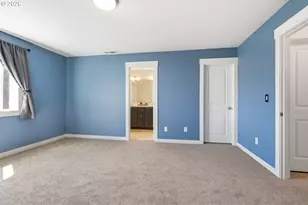 1036 N Auburn Pl, Ridgefield, WA 98642 - Photo 11