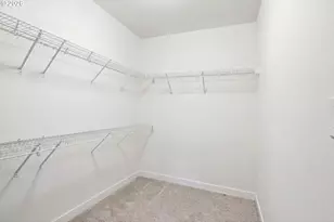 1036 N Auburn Pl, Ridgefield, WA 98642 - Photo 15