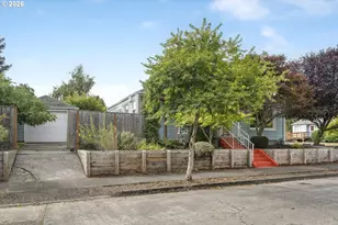 1808 NE Rosa Parks Way, Portland, OR 97211 - Photo 3