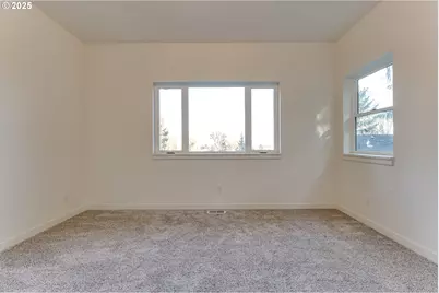 2240 W 25th Pl, Eugene, OR 97405 - Photo 37