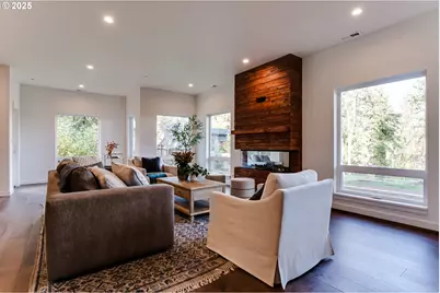 2240 W 25th Pl, Eugene, OR 97405 - Photo 17