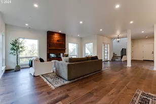 2240 W 25th Pl, Eugene, OR 97405 - Photo 15