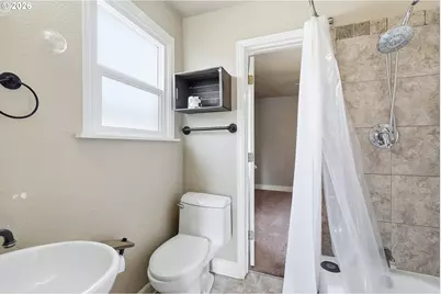 5431 SE Flavel St, Portland, OR 97206 - Photo 17