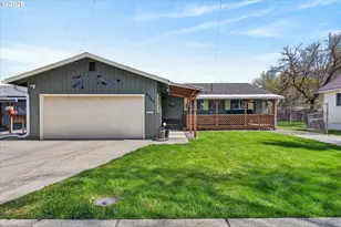 2707 N Ash St, La Grande, OR 97850 - Photo 1