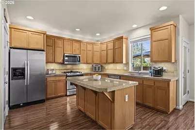 14331 Thurman St, Oregon City, OR 97045 - Photo 7