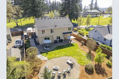 14331 Thurman St, Oregon City, OR 97045 - Photo 3