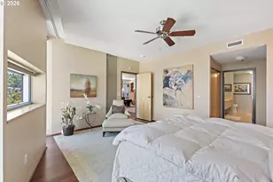 1221 SW 10th Ave, Portland, OR 97205 - Photo 27