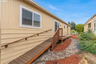 11768 SW Royal Villa Dr, Tigard, OR 97224 - Photo 35