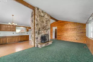 736 Ferguson Ln, Days Creek, OR 97429 - Photo 9