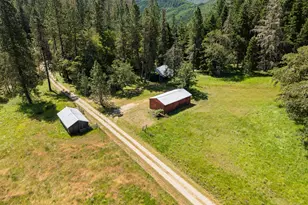 736 Ferguson Ln, Days Creek, OR 97429 - Photo 45