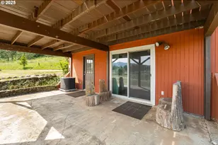 736 Ferguson Ln, Days Creek, OR 97429 - Photo 27