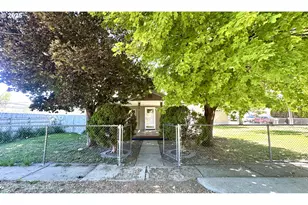 1920 Cliff St, Baker City, OR 97814 - Photo 37