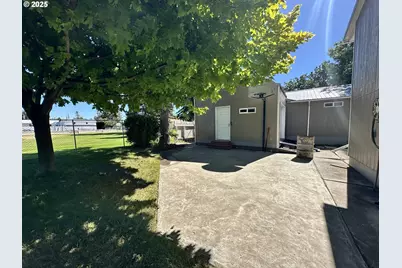 1920 Cliff St, Baker City, OR 97814 - Photo 33