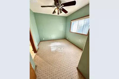 1920 Cliff St, Baker City, OR 97814 - Photo 13