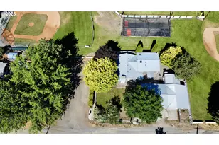 1920 Cliff St, Baker City, OR 97814 - Photo 3