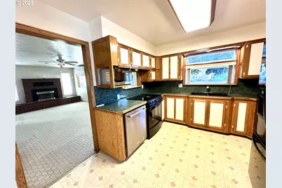 1920 Cliff St, Baker City, OR 97814 - Photo 7