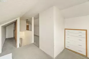 246 NW Freeman Ave, Hillsboro, OR 97124 - Photo 25