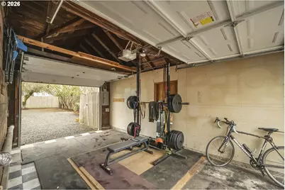 246 NW Freeman Ave, Hillsboro, OR 97124 - Photo 33