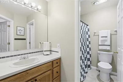 11996 SE Grand Vista Dr, Clackamas, OR 97015 - Photo 39