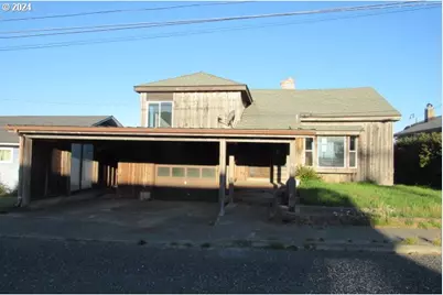 29820 Mary St, Gold Beach, OR 97444 - Photo 1