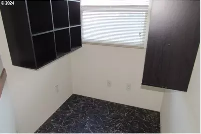 29820 Mary St, Gold Beach, OR 97444 - Photo 7