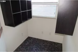 29820 Mary St, Gold Beach, OR 97444 - Photo 7