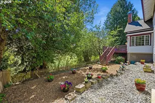 715 E 1st St, Coquille, OR 97423 - Photo 33